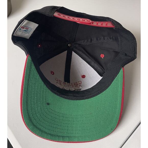 VTG 90s Chicago Bulls NBA Official Licensed Black Red SnapBack Hat Cap - Picture 6 of 6